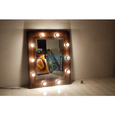 Зеркало визажиста Adrian