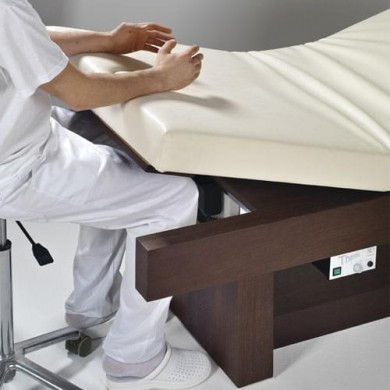 Кушетка массажная King Square